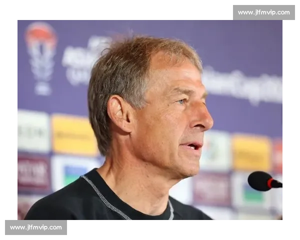 韩媒曝国足绯闻主帅!克林斯曼成焦点,亚洲经验能否拯救中国足球? 韩媒曝国足绯闻主帅!克林斯曼成焦点,亚洲经验能否拯救中国足球?